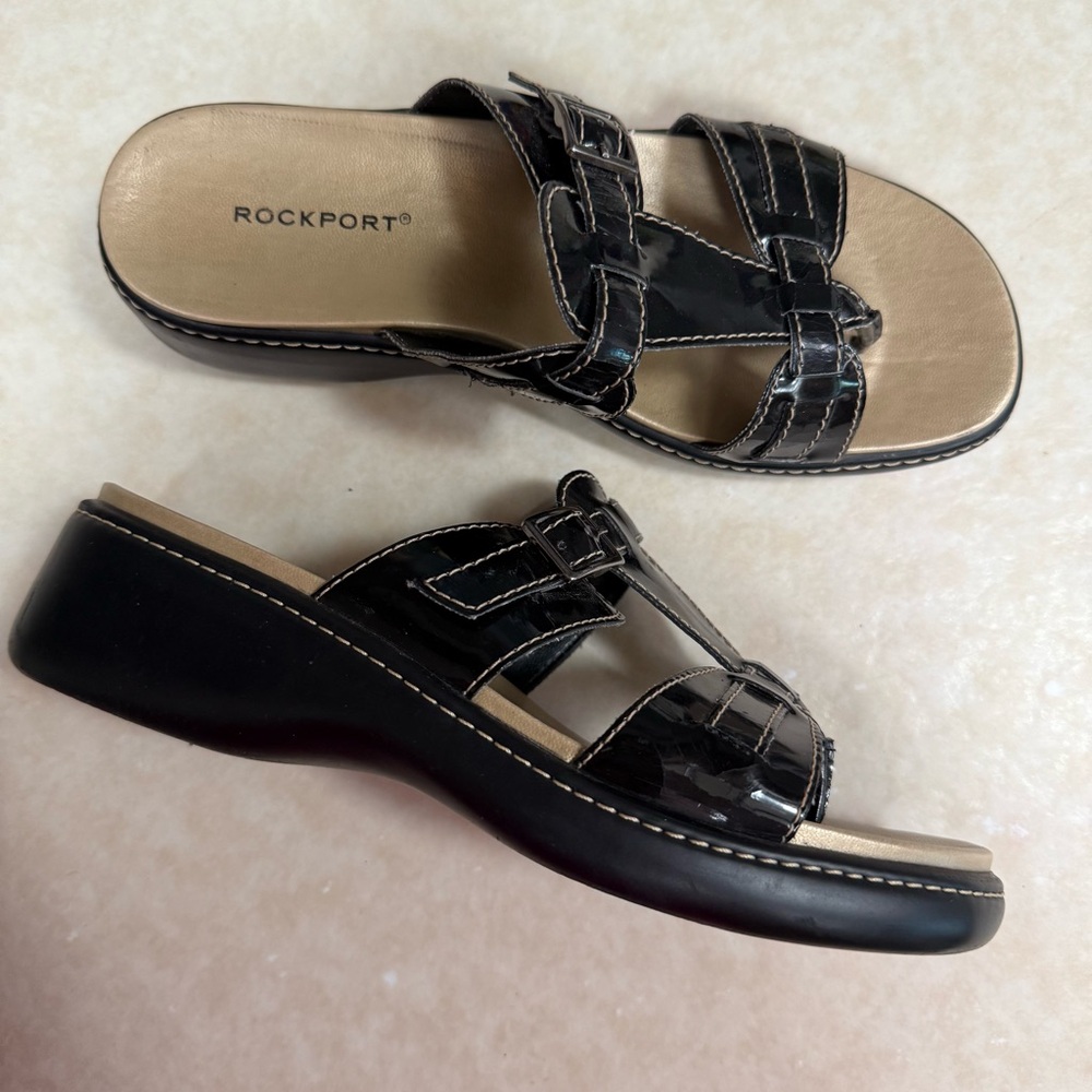 Rockport Black Low Wedge Sandals 7